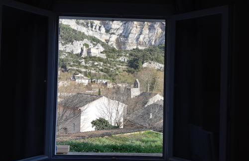Vue panoramique sur le château,montagne et grottes - Foto 19