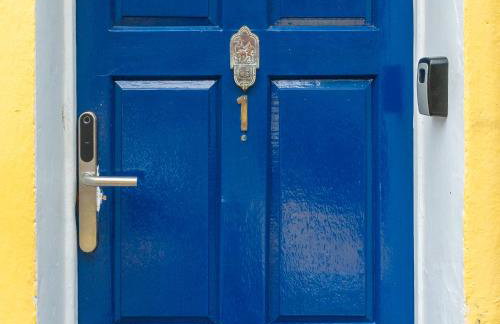 Spacious City-Centre House near Train Station & Business School, with Garden - Foto 22