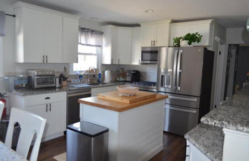 Bayside House with Hot Tub Near Cape May - Photo 25