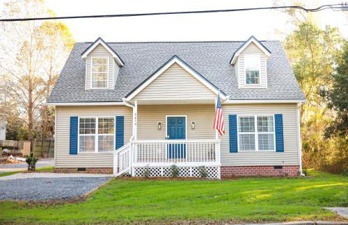 Sleeps 12! 5 BDRM-2 Kings,3 Queens-Deck & Patio-Mins to PI & Beaufort - Foto 68