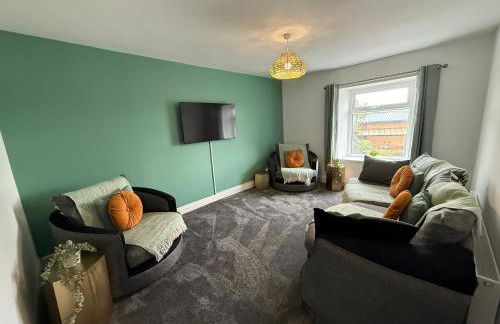 Duke's Retreat - 4 BR Sleeps 8 Ideal 4 Contractors - Foto 4