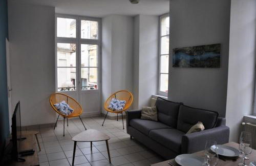 nid douillet 4places 2lits cœur de ville logement Hote-Zen wifi - Photo 10