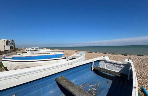 Beachfront Bliss at Laughing Water - Pass the Keys - Foto 39