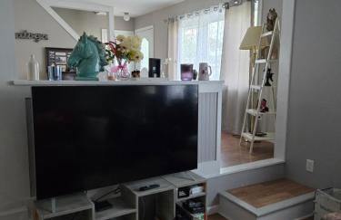 Entire Saratoga Springs Rental House For You! Walk to Racecourse and Close to Downtown and SPAC!! - Foto 19