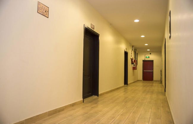 Al Eairy Furnished Apartments Qassim 4 - Photo 43