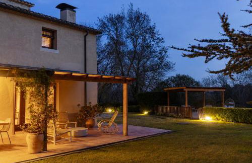 Masia elegant amb jardí i piscina - Photo 54