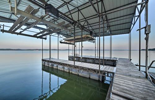 Charming Lakefront Home with Grill and Fire Pit! - Foto 31