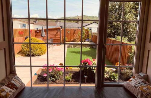 Old Canal-Side Cottage Taff Trail Merthyr Tydfil - Photo 61