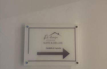 Re House Suite & Deluxe Apartament - Foto 17