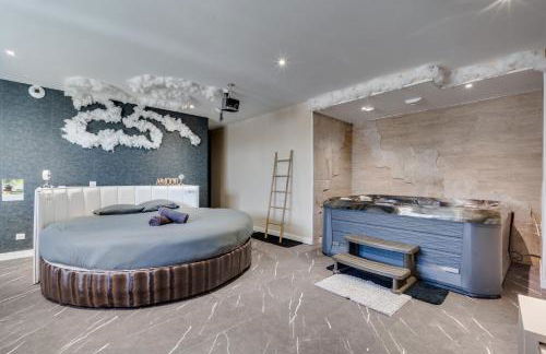 Logement paradis jacuzzi cinéma - Foto 3