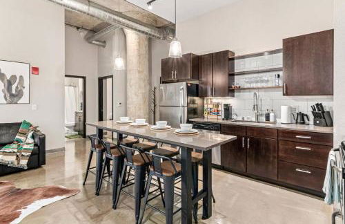 DT 2BD Steps from Target Field+GYM+KTCHN+LNDRY - Foto 21