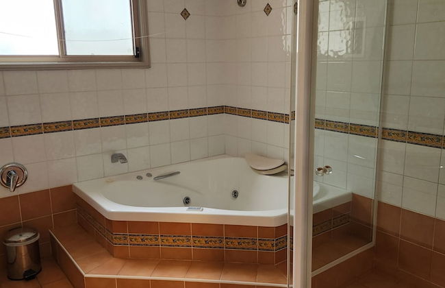 RidgeView Cottages - Photo 16