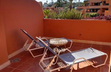 APARTAMENTO DUPLEX con piscinas y MARAVILLOSAS VISTAS AL MAR - Photo 4