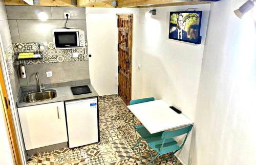 Estudio nuevo! Al lado del metro L1 L4 L5 - Foto 4