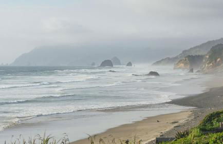 Arch Cape Escape by Avantstay Sensational Clift Top Home w/ Pacific Ocean Views - Foto 67