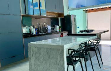 Casa 3 Suítes Climatizadas com vista mar na Enseada Azul Guarapari ES - Foto 3