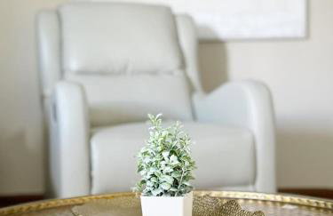 Parkland Home KING 2Bedroom Townhome in Evv - Photo 12