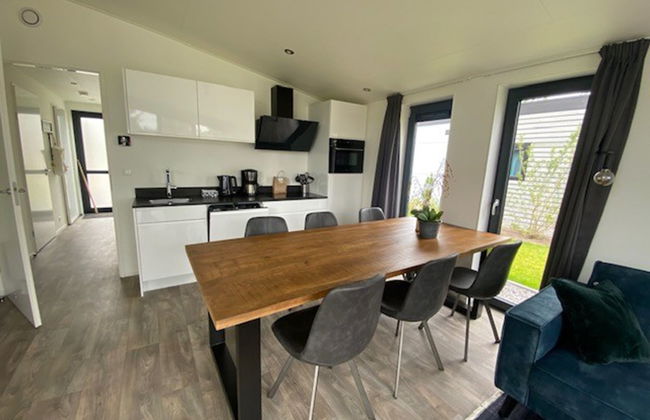 3 bedroom House in Biddinghuizen with swimming pool and terrace - Photo 3