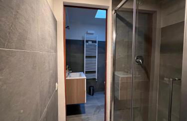 VILLA Como, Jacuzzi Spa and Private Pool - Foto 41