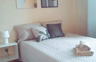 Central 2 quartos WIFI Próximo shopping JL e terminal rodoviário - Foto 22