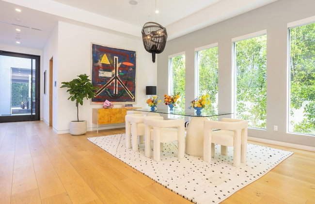 Luxe Weho Villa, Walk to Melrose Ave, Pool + Hot Tub North Vista by Avantstay - Foto 111