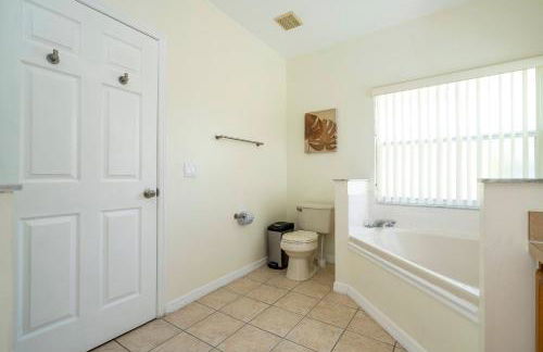 Amazing 6 bedrooms with pool - Foto 9