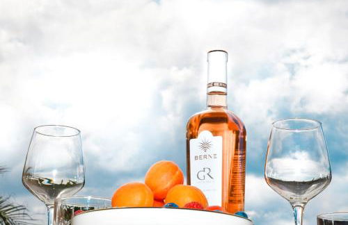 A 5 min à pied de la plage et 10 min du port, T2 vue mer avec vaste terrasse et parking privé - prestations haut de gamme - Foto 38