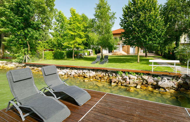 2 bedroom Apartment in Balatonlelle with garden and terrace - Photo 25