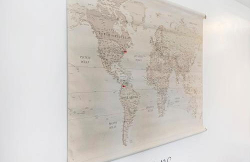 Apt in Heart of SLC - King Bed - Gym - Smart TV - Foto 12