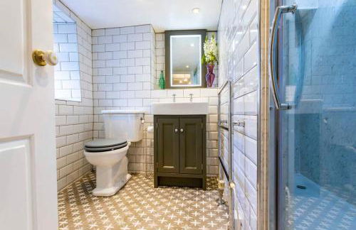 Central, beautiful home - with parking - Foto 11