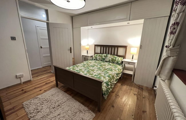 Specious 2 x Double Bedroom Flat in London E18 - Foto 5