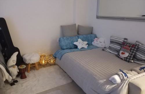 Ηome & Garden with parking close to Olympic Stadium - Foto 5