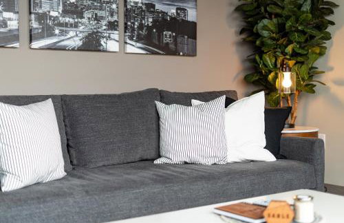 Sable 606 - One Bedroom - Photo 10