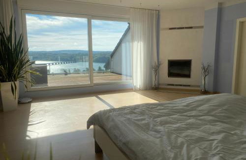 Luxusushome & traumhafter Seeblick - Photo 10