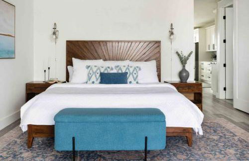 Luxury Lake LBJ Waterfront Home with Hot Tub and Boat Slip - Foto 11