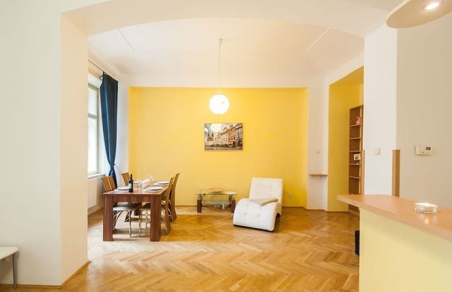 Central Apt with Netflix subscription - Photo 5