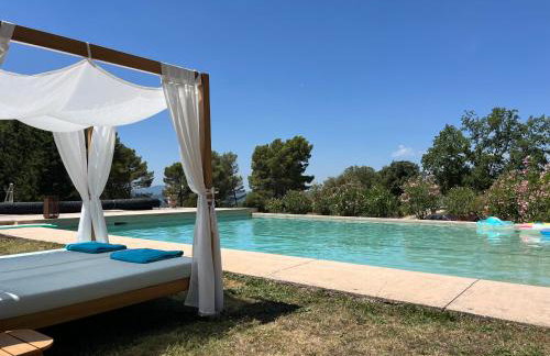 La Tour de Roubeirolle - Foto 26