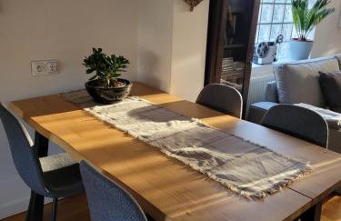 Uroczy dom na ładnym podwarszawskim osiedlu - Foto 3