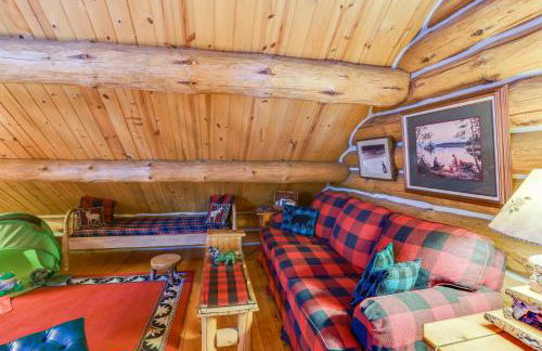 Handcrafted Log Home on River Near Crystal Mtn - Foto 15