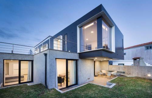 XA Apartments RRAL-579 - Photo 1