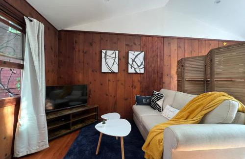 Charming Garden Cottage & Walk to UC & BART & Parking - Photo 25