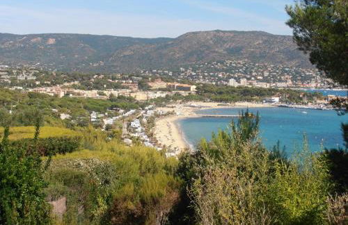 Charmant T2 avec Piscine, Tennis, Wifi et Garage à Bormes-les-Mimosas - FR-1-610-92 - Foto 15