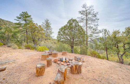 Strawberry Hideaway in the Pines with Hot Tub! - Foto 25