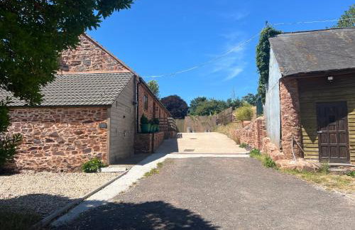 The Barn at Burfords with wood fired hot tub - Foto 39