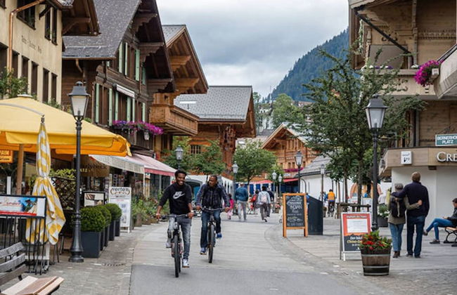 Gstaad Switzerland Skiing From Exclusive Rougemont Chalet Apartment - Foto 25