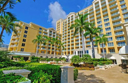 Leave the Worries Behind & Relax in Our Suite! - Foto 15