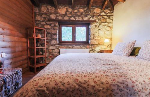 Mountain Stonehouse - By Alseides - Foto 19