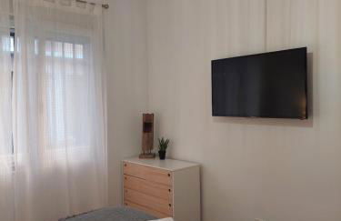 Piso luminoso, amplio y tranquilo en Casco Viejo - Foto 16