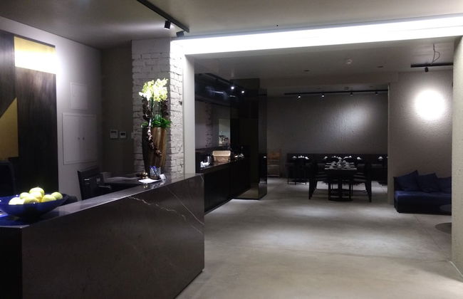 The Suite Hotel Garden - Photo 3