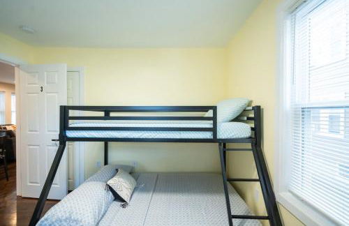 30-1 - 4BR Boston - Cozy Apt near Geneva Cliffs - Foto 22